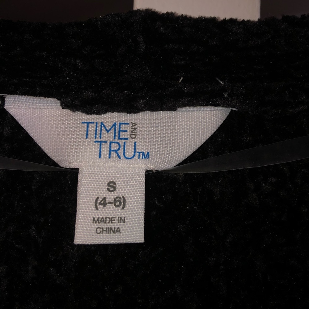 Cardigan - Picture 3 of 5